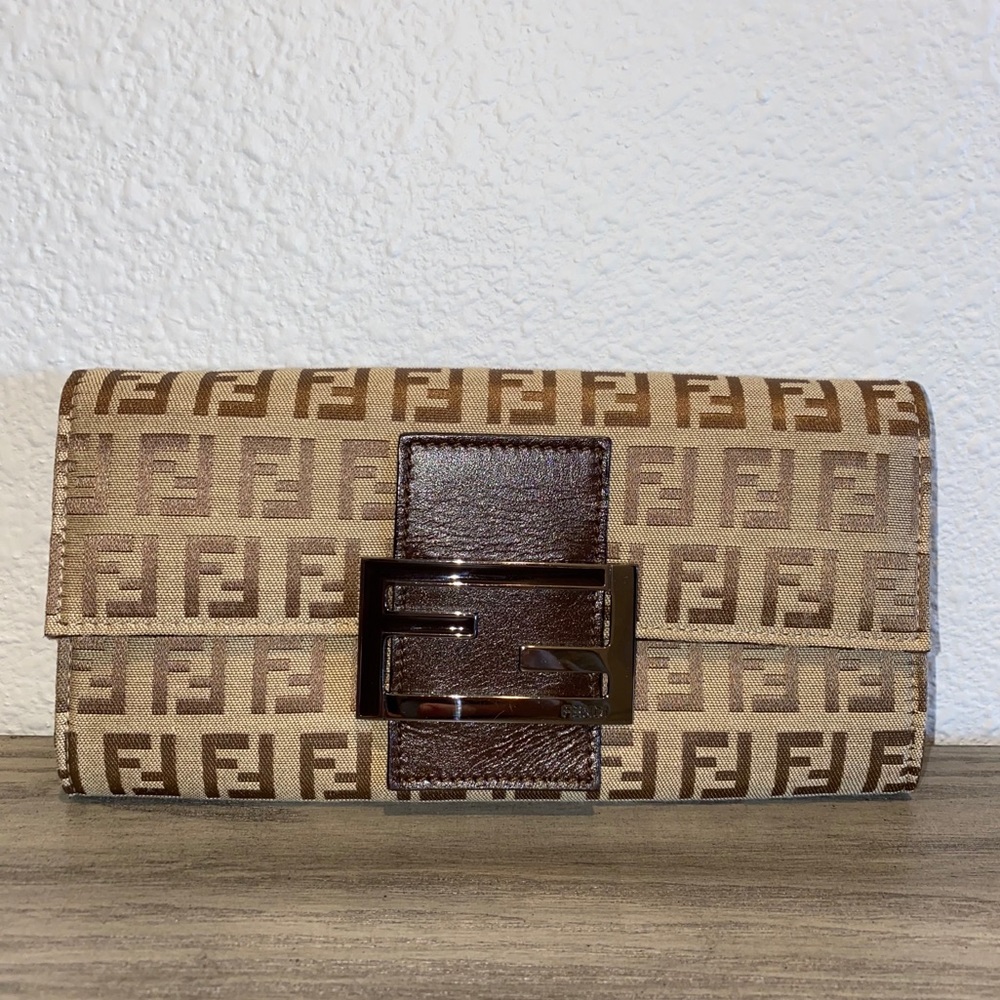 Fendi wallet